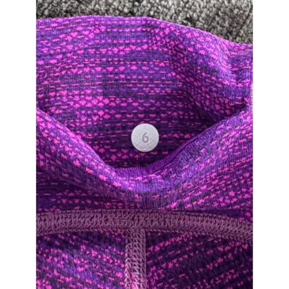 Size 6 - Lululemon Free Flow Crop Legging "Purple" - Picture 4 of 4